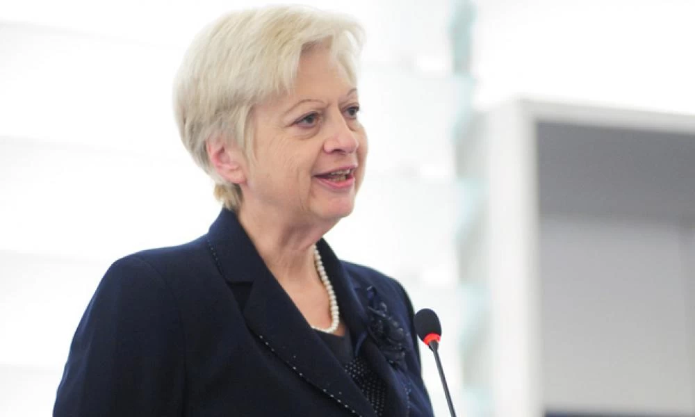 Κύπρος: Ρηξικέλευθη πρόταση για εθελοντική στράτευση των γυναικών